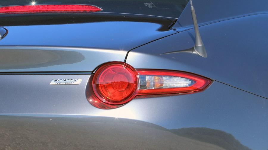 Детали экстерьера Mazda MX-5 Miata RF (ND) 2016 года  (NA) (фото 10 из 60)